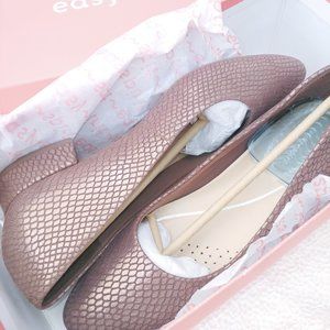 Easy Spirit | Caldise Low Block Heel Pumps. (Pink Metalic)